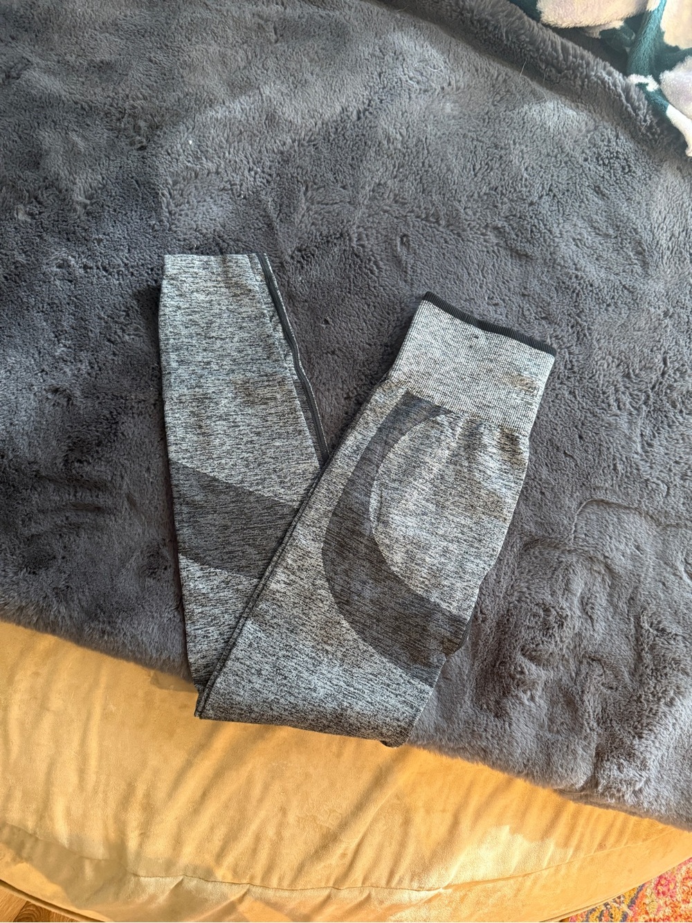 PINK Gray Seamless Active Leggings